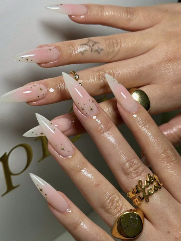 24 pièces Faux ongles longs en forme de stilettos avec bout français noir, rayures noires et décorations pailletées. Faux ongles de haute qualité pour femmes et filles – Image 2