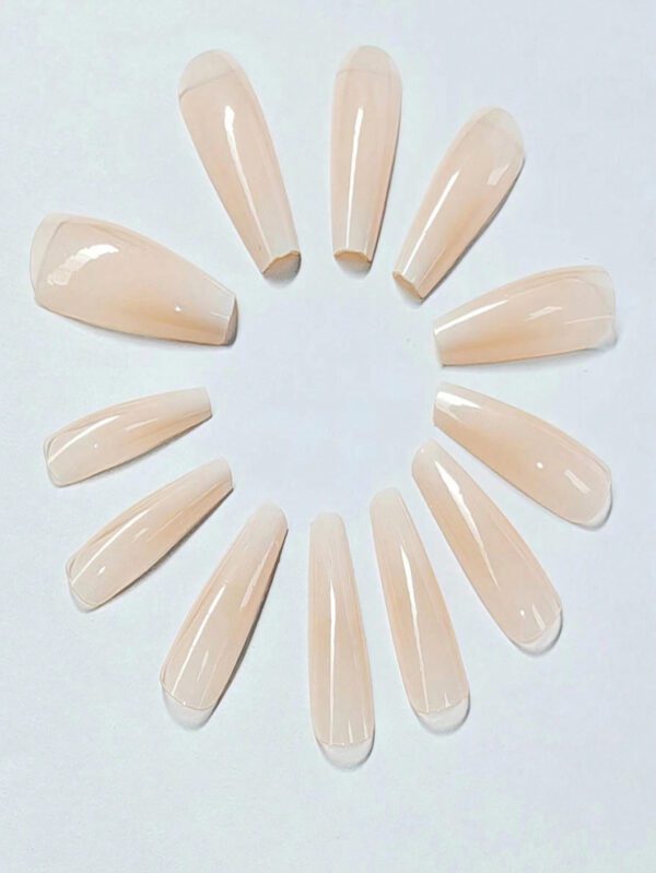 24 pièces Dégradé de couleur blanche simple Tie Dye Ballet Wear Autocollants d'art d'ongle + Gelée gel + Lime à ongles Fournitures de pression sur les ongles – Image 10