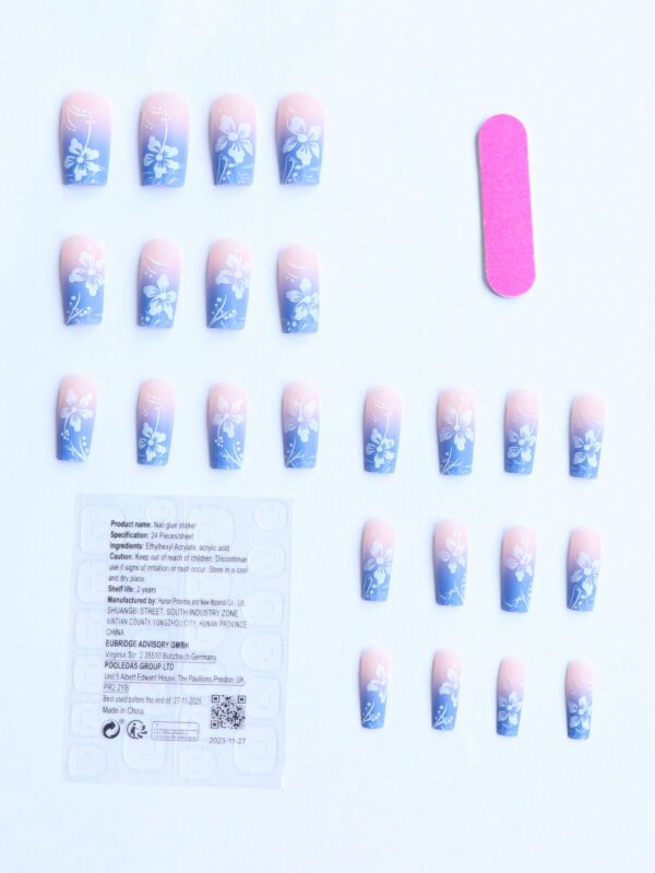 24 pièces Ongles faux imprimé feuille bleue de fleur de cerisier doux avec une couleur blanche française pour un port quotidien des femmes & 1 pièce Kit de faux ongles complet & 1 kit d'autocollant de colle pour ongles pour fille mère femme cadeau et fournitures pour ongles et en gros, ensemble d'art d'ongle blanchissant avec ongles faux détachables pour festival, fête, rendez-vous et pression à ongles pour port quotidien. – Image 6