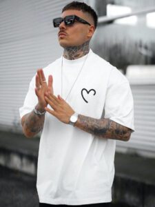 Homme T-shirt à imprimé cœur – Image 3