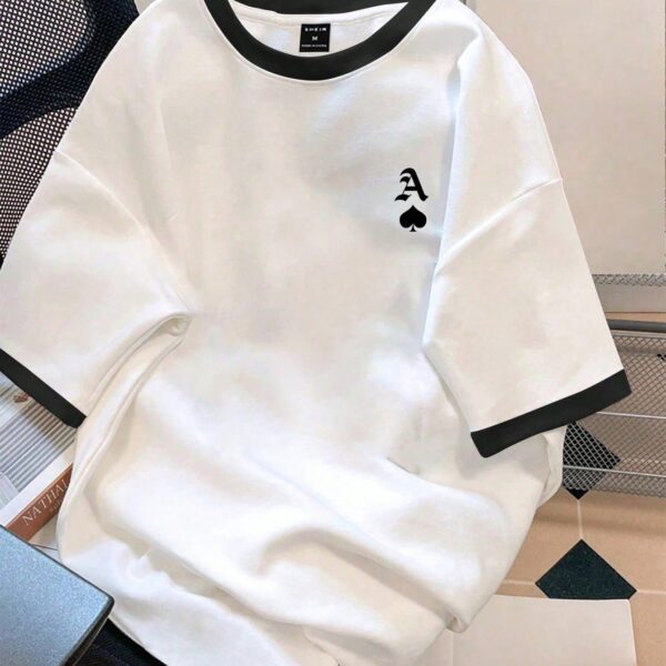 Manfinity Hypemode T-shirt à col contrastant avec imprimé de cartes à jouer pour hommes, cadeau pour petit ami, pour sortir, t-shirt casual à manches courtes