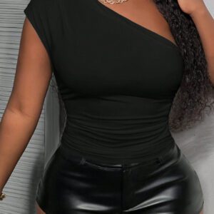 SHEIN Slayr Top blanc pour femmes sexy avec encolure asymétrique froncée