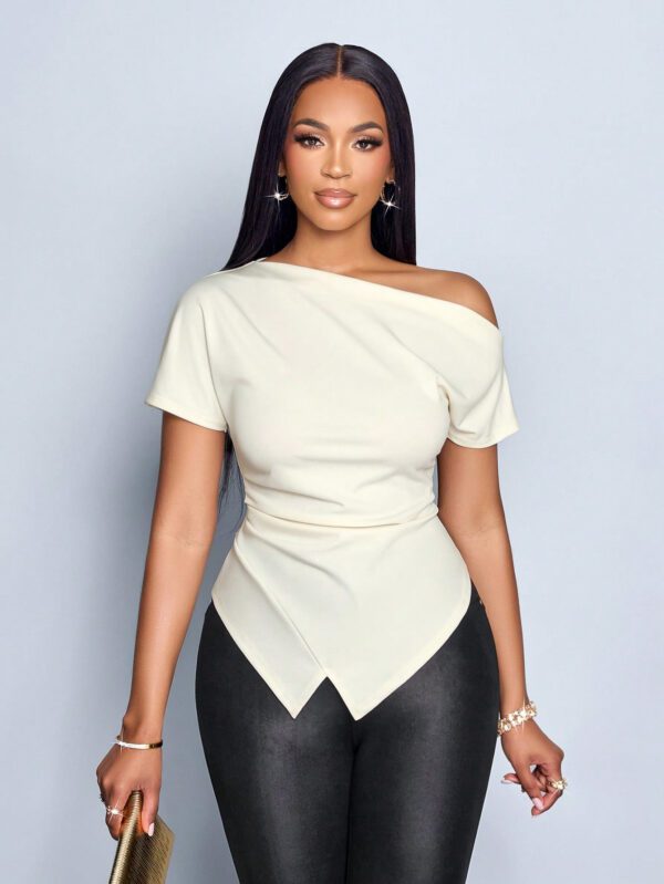 SOLERSUN Top T-Shirt à encolure asymétrique élégant et drapé pour femmes – Image 3