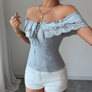 Elenzga Tenue d'été élégante pour femmes, top à manches courtes avec épaules dénudées, volants en dentelle, t-shirt moulant en tricot