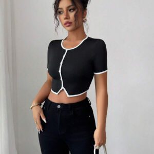 Elenzga T-shirt décontracté court à un rang de boutons et minimaliste pour femmes