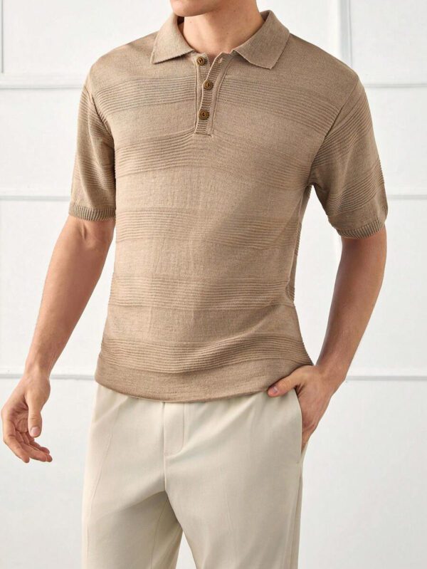 RueChic Chemise polo homme à détail tricoté spécial régulier – Image 4