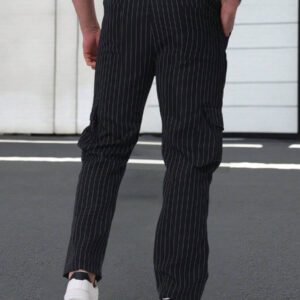 Manfinity Homme Pantalon casual droit pour homme à poches avec patch rayé. Pantalon de créateur pour homme