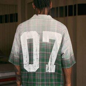 AXEPEAK Chemise pour hommes à manches courtes, coupe ample et collier multiple, style de rue, en différentes tailles. Convient pour l'école et les tenues de rue