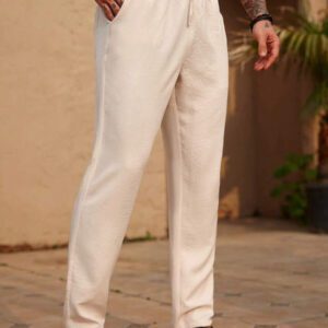 Manfinity RSRT Pantalon décontracté pour hommes, couleur unie, cordon de serrage à la taille, poches inclinées. Pantalon blanc pour hommes. Pantalon décontracté pour hommes