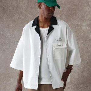 SUMWON Chemise à manches courtes décontractée avec col boutonné, détails contrastés. Style streetwear d'été, coupe oversize, style bowling . Collection premium brésilienne