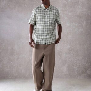 SUMWON Chemise slim ajustée classique à boutons col châle. Carreaux d'été et de printemps. Vêtement casual de bureau, manches courtes, respirante. Chemise de travail à carreaux professionnelle et décontractée