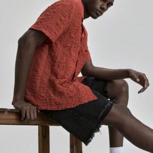 Ontre Chemise décontractée d'été pour hommes 2025, couleur unie texturée, convient pour le Jour de l'Indépendance, la Saint-Jean, les remises de diplômes, le port quotidien, un joli Top d'été, chemise de vacances à la plage pour hommes
