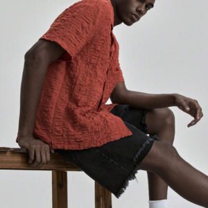 Ontre Chemise décontractée d'été pour hommes 2025, couleur unie texturée, convient pour le Jour de l'Indépendance, la Saint-Jean, les remises de diplômes, le port quotidien, un joli Top d'été, chemise de vacances à la plage pour hommes
