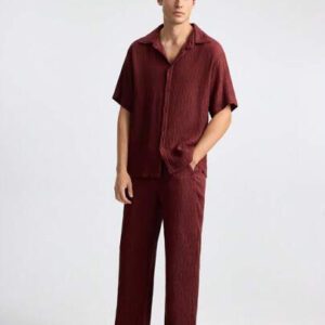 Ontre Chemise décontractée ample à manches courtes et boutonnage simple en couleur unie pour hommes, vêtement casual pour hommes, chemise pour jeunes, convient pour les festivals de musique, les fêtes, les vacances et le port quotidien