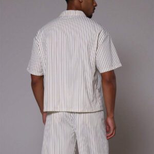 Musero Chemise à col et à rayures fines à manches courtes uniquement
