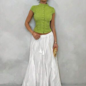Glamine T-shirt tricoté vert sauge à manches courtes pour femmes, coupe slim et extensible. Texture minimaliste et confortable de coquillage dans un style vintage naturel. Convient pour les sorties quotidiennes en été