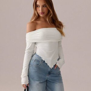 SHEIN SXY Top blanc T-shirt à manches longues en tricot asymétrique plissé blanc unicolore, automne/printemps T-shirt moulant tricoté pour femmes avec épaules dénudées Convient pour les sorties et la vie quotidienne