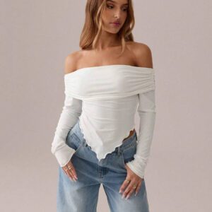 SHEIN SXY Top blanc T-shirt à manches longues en tricot asymétrique plissé blanc unicolore, automne/printemps T-shirt moulant tricoté pour femmes avec épaules dénudées Convient pour les sorties et la vie quotidienne
