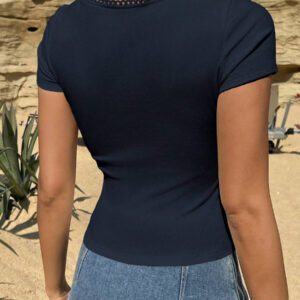 DAZY T-shirt femme à col carré court, avec garniture en dentelle ajustée