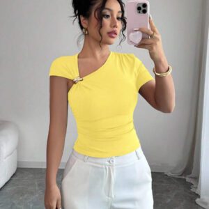 Elenzga Top à manches courtes pour femmes avec encolure asymétrique élégante, décoré de boutons en métal or rose 3D