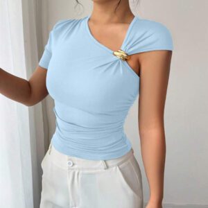 Elenzga Top à manches courtes pour femmes avec encolure asymétrique élégante, décoré de boutons en métal or rose 3D