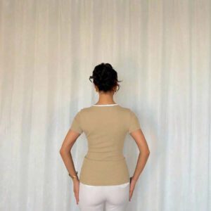 Islaluna T-shirt ajusté à manches courtes pour femmes, minimaliste, côtelé, monochrome