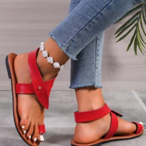 Women's Flat Sandals, European And American Fashion Casual Round Toe Rivet Buckle Strap Beach Slippers