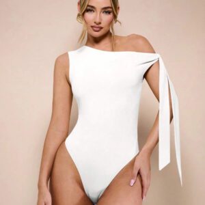 SHEIN BAE Body sans manche à col asymétrique avec détail torsadé, couleur unie, pour femme, pour loisirs ou vacances, couleur abricot