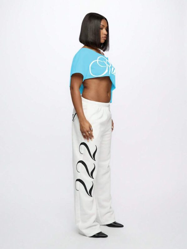 SUMWON WOMEN Top court style épaules dénudées avec logo calligraphié, tenue casual d'été pour festival, week-end, soirée, style urbain – Image 89