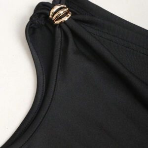 SHEIN Tall Nouveau top casual, sexy et réversible pour grandes filles, avec plissé carré asymétrique noir, décor de bouton doré, pour le printemps/l'été
