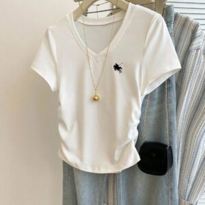 INAWLY T-shirt à manches courtes d'été à col en V ajusté style coréen avec design brodé