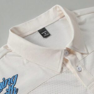 Manfinity Streetrush T-shirt minimaliste pour hommes avec boutons devant, couleur unie, manches courtes et graphique numérique
