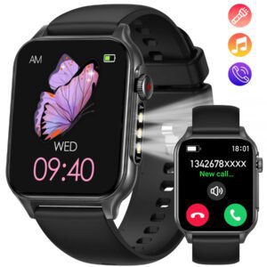 EIGIIS Nouvelle montre intelligente 2025 pour femmes et hommes avec lampe de poche LED, écran HD de 1,96 po. Montre connectée extérieure avec plus de 100 modes sportifs, traqueur de fitness et de sommeil, compatible avec iOS et Android
