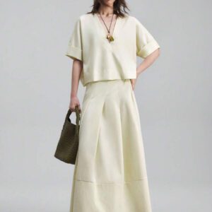 Ontre Tenue décontractée de haute qualité pour femmes d'affaires, comprenant un ensemble deux pièces ample et confortable : un Top à manches dolman col V et une jupe cintrée à la taille avec design de bordure contrastée, convenant pour le bureau, les déplacements et les voyages