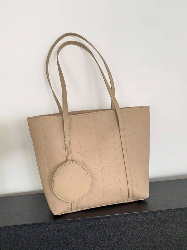 Sac fourre-tout à l'épaule à la mode avec grande capacité, matelassé, avec motif à carreaux gaufrés et couleur unie pour femmes – Image 53