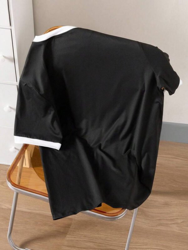 Manfinity Hypemode T-shirt décontracté à col rond, manches courtes avec imprimé de dessin animé mignon pour homme en été. Cadeau pour le petit ami, pour sortir – Image 41