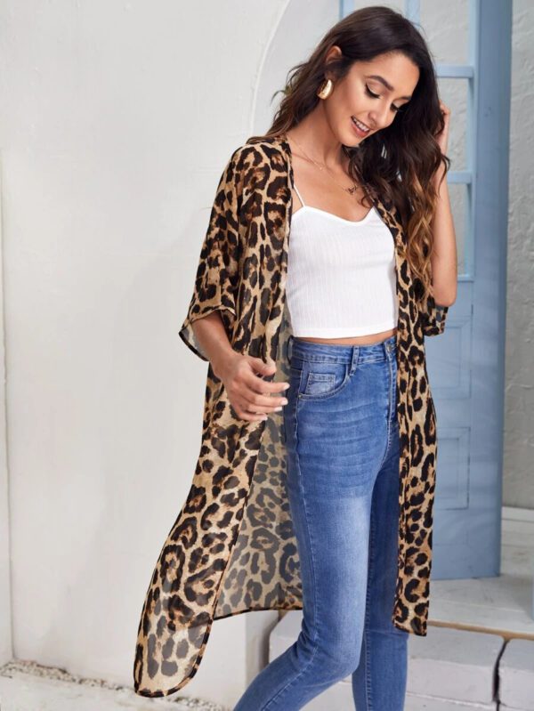 SHEIN VCAY Kimono en mousseline de soie léopard à fente fendue et à l'avant ouvert, pour l'été – Image 2