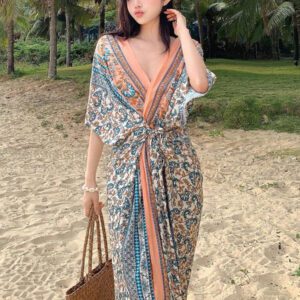DAZY Kimono femme avec imprimé floral, ceinture auto-nouée à la taille et manches chauve-souris. Parfait pour l'été, les vacances à la plage, le style bohème et les croisières