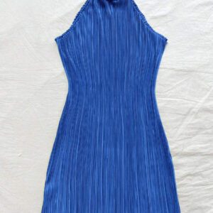 Soleia Mini-robe plissée de couleur unie à coupe slim avec sangle