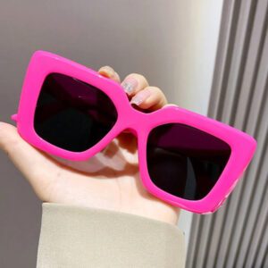Lunettes de soleil unisexes à monture carrée surdimensionnée en plastique imprimé léopard, style bohème, lunettes de mode, décoration classique pour l'extérieur, les voyages, la plage, la conduite, avec protection UV. Une ombre élégante et pour les sorties en famille, les vacances, l'été, la plage, les voyages.