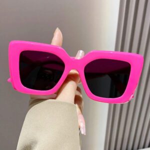 Lunettes de soleil unisexes à monture carrée surdimensionnée en plastique imprimé léopard, style bohème, lunettes de mode, décoration classique pour l'extérieur, les voyages, la plage, la conduite, avec protection UV. Une ombre élégante et pour les sorties en famille, les vacances, l'été, la plage, les voyages.