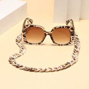 Lunettes de soleil vintage à grand cadre carré en plastique, monture de mode classique pour les sorties en extérieur, les voyages, la plage et les vacances. Protection UV élégante et à la mode pour les sorties en famille, les vacances d'été, la plage, les voyages et les loisirs en extérieur.