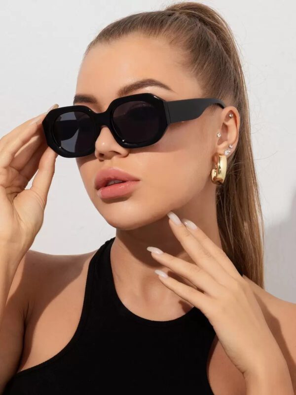 1 pièce vintage unisexes à gros cadre polygonal simples et décontractées, accessoires de mode pour femmes. Idéal pour les extérieurs, les voyages, les vacances à la plage. Basiques pour les tenues d'automne/hiver, casual business. Cadeaux pour l'été, les vacances à la plage, les sorties. – Image 2