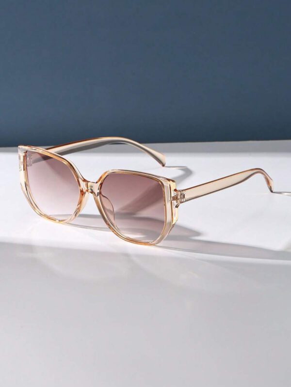 Lunettes de soleil rétro à grand cadre carré en plastique, design classique, décoration pour les voyages, les vacances à la plage, la protection UV et la conduite. Lunettes de soleil de mode unisexe élégantes pour les sorties en famille, les vacances, l'été, la plage, les voyages et les activités extérieures – Image 26