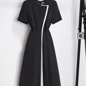 EMERY ROSE Robe décontractée de travail à col rond et manches courtes de couleur contrastée pour femmes