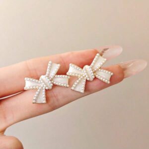 3pcs Pearl Bow Pendant Necklace And Earrings Set, Fashionable Niche Design Versatile Jewelry For Women