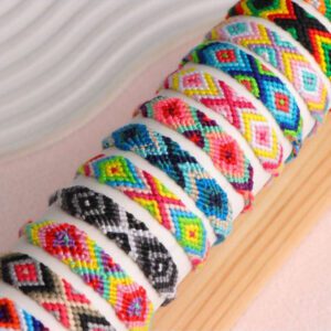 10pcs/Pack Fashionable Colorful Woven Adjustable Lucky Bracelet, Suitable For Family, Friends, Daily Wear Accessories