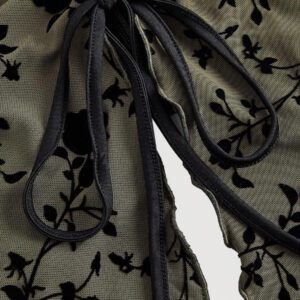 SHEIN MOD Top court bandeau bohème avec imprimé paisley, ourlet asymétrique, dos nu, pour sortir
