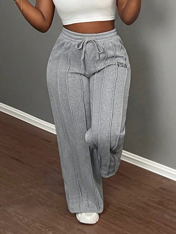 Slaydiva Pantalon décontracté gris à jambe droite taille basse -Z – Image 2
