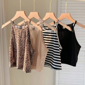 SHEIN EZwear 4 pièces Hauts camisoles pour femmes, imprimé léopard, rayures bleues, bleu clair unicolore, noir. Décontractés et ajustés, conviennent pour l'été